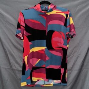 Short sleeve, mock neck, abstract T-shirt